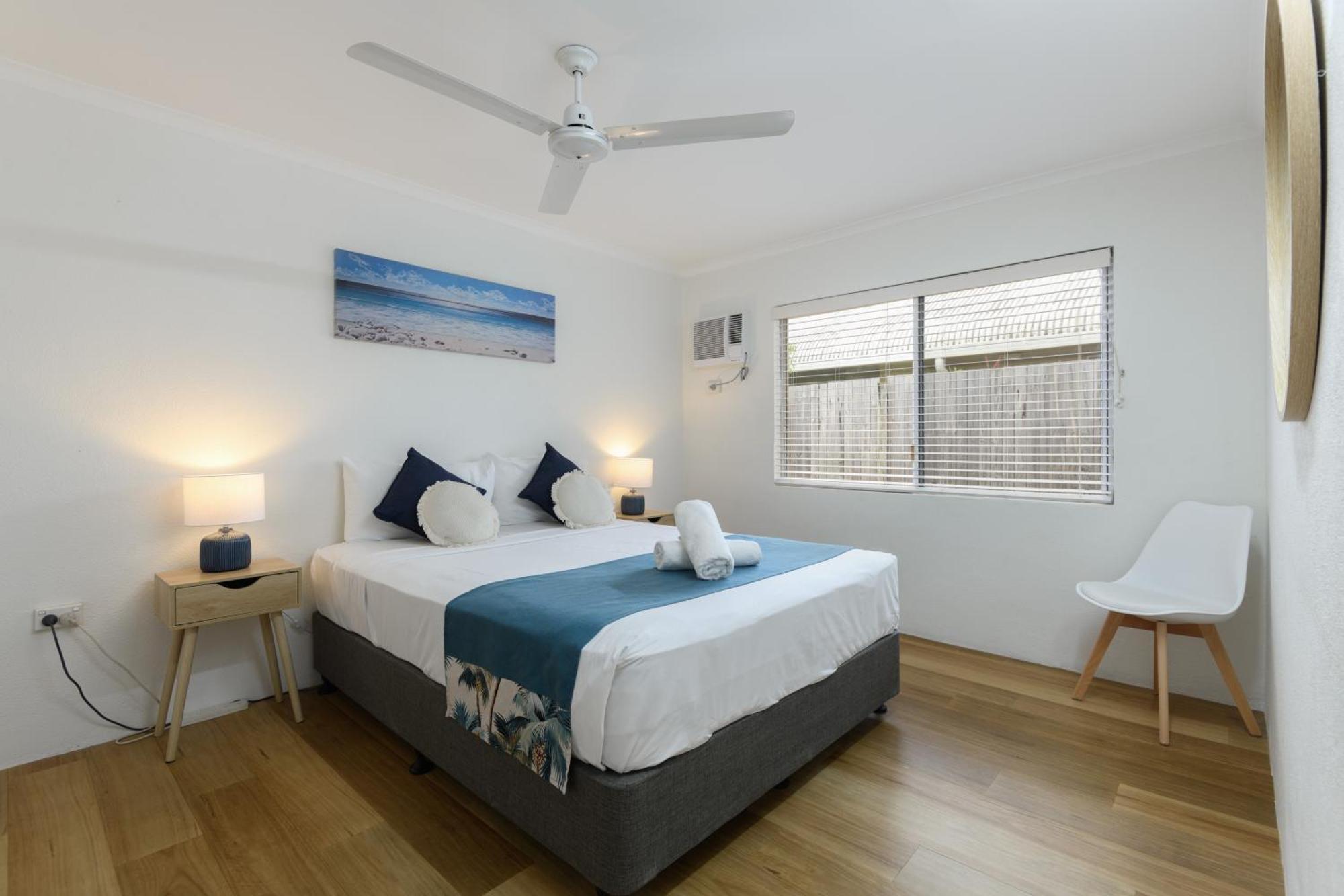 Lychee Tree Holiday Apartments Port Douglas Oda fotoğraf